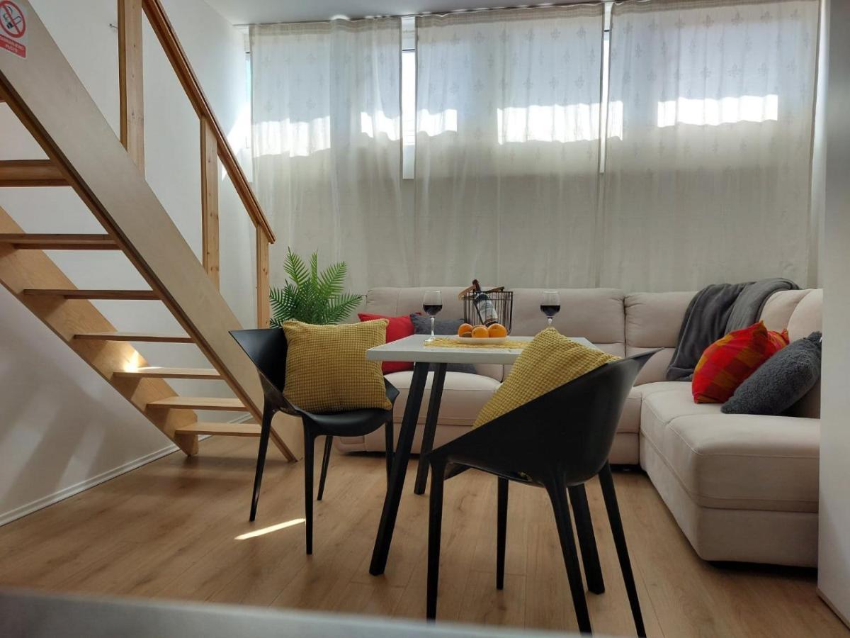 Apartmani Roza Пула Екстериор снимка