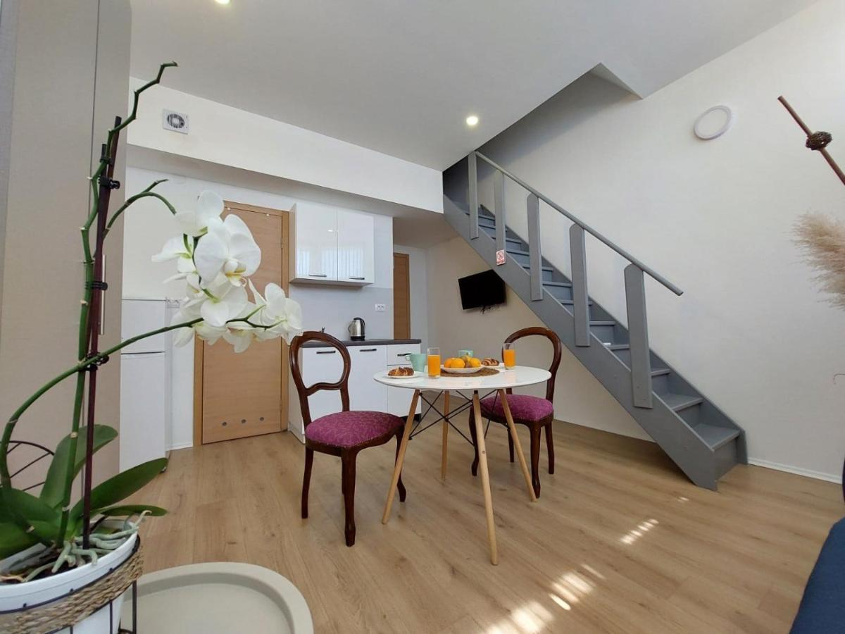 Apartmani Roza Пула Екстериор снимка