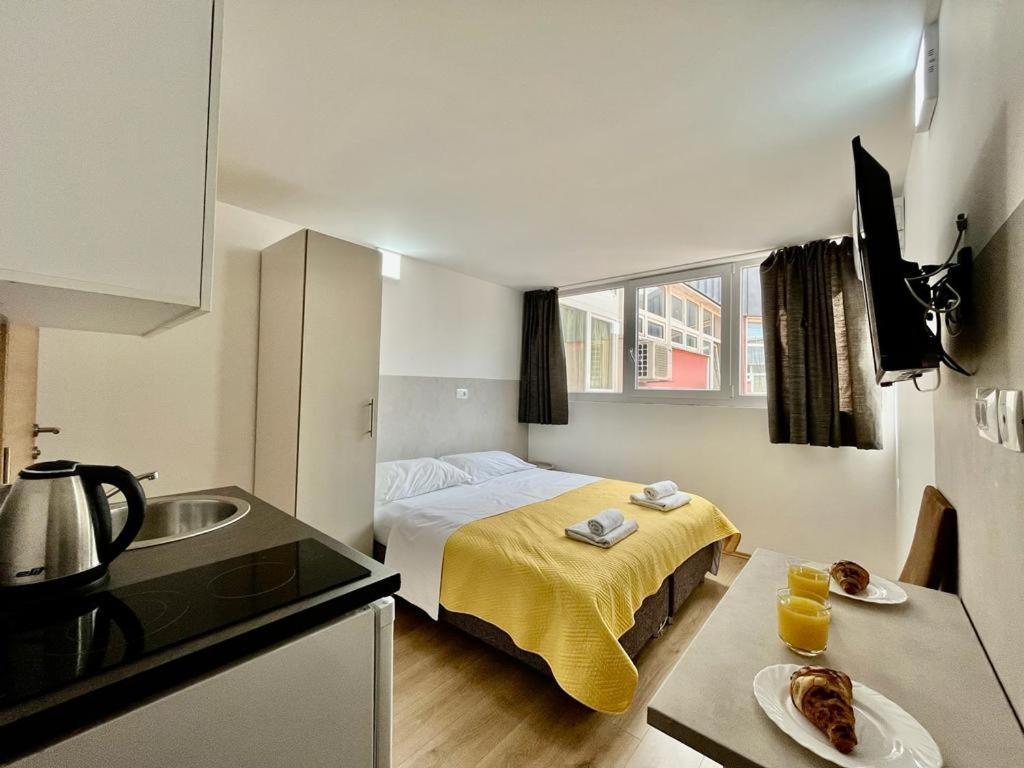Apartmani Roza Пула Екстериор снимка